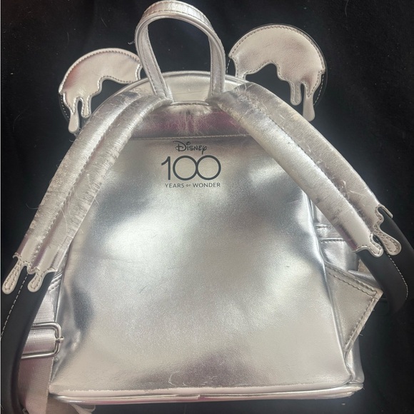 Disney 100 Silver Minnie Mouse Drip Mini Backpack – Limited Edition – Sold Out - Picture 4 of 8